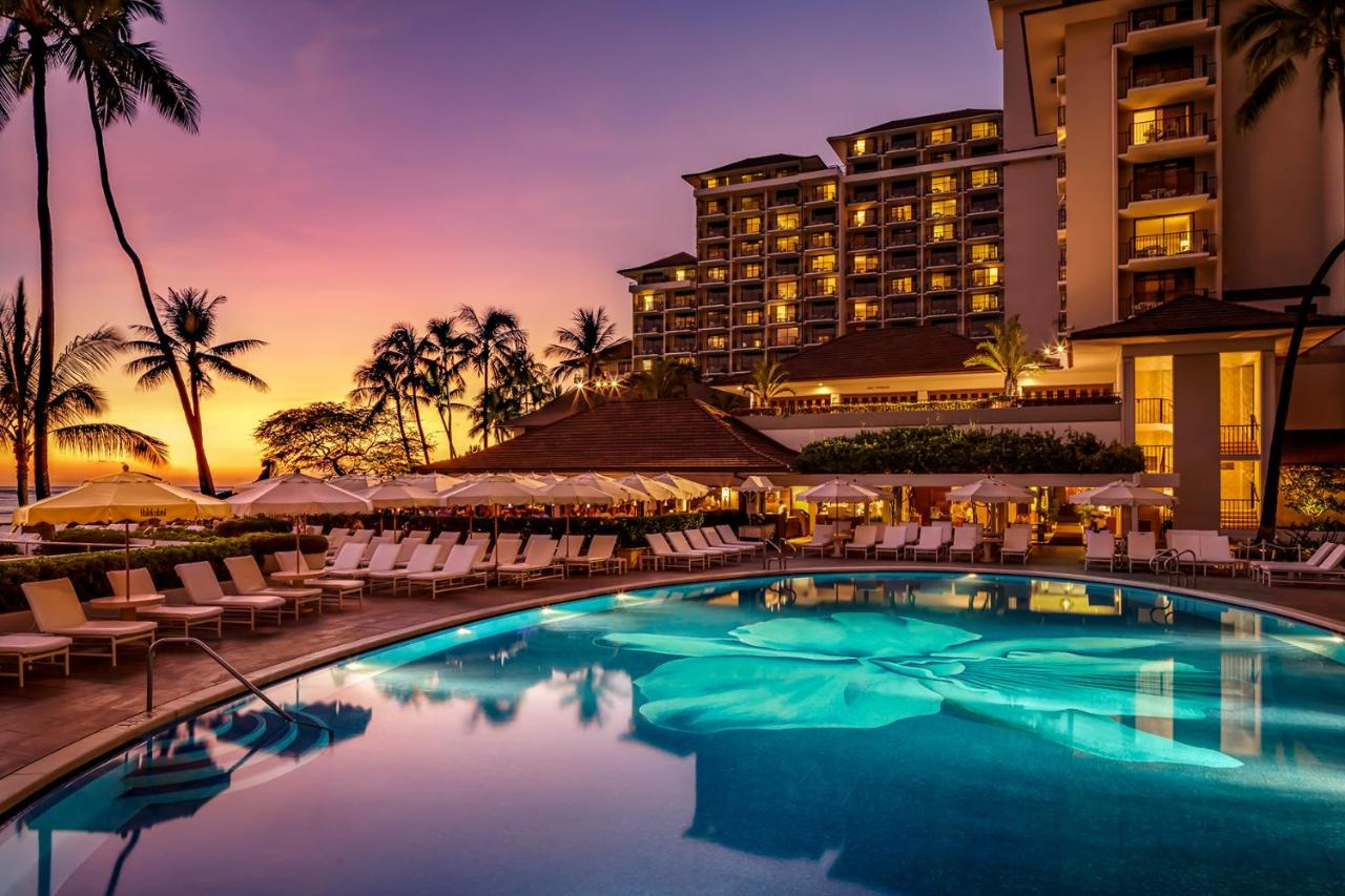 world famous waikiki beach