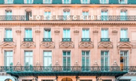 [2023 Picks] The 10 Best Hotels Near Place Vendome
