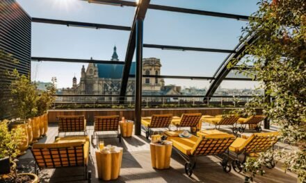[2023 PICKS] Top Boutique Hotels Near the Louvre Museum