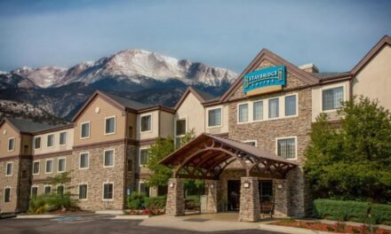 [2023 PICKS] The Best Boutique Hotels in Colorado Springs