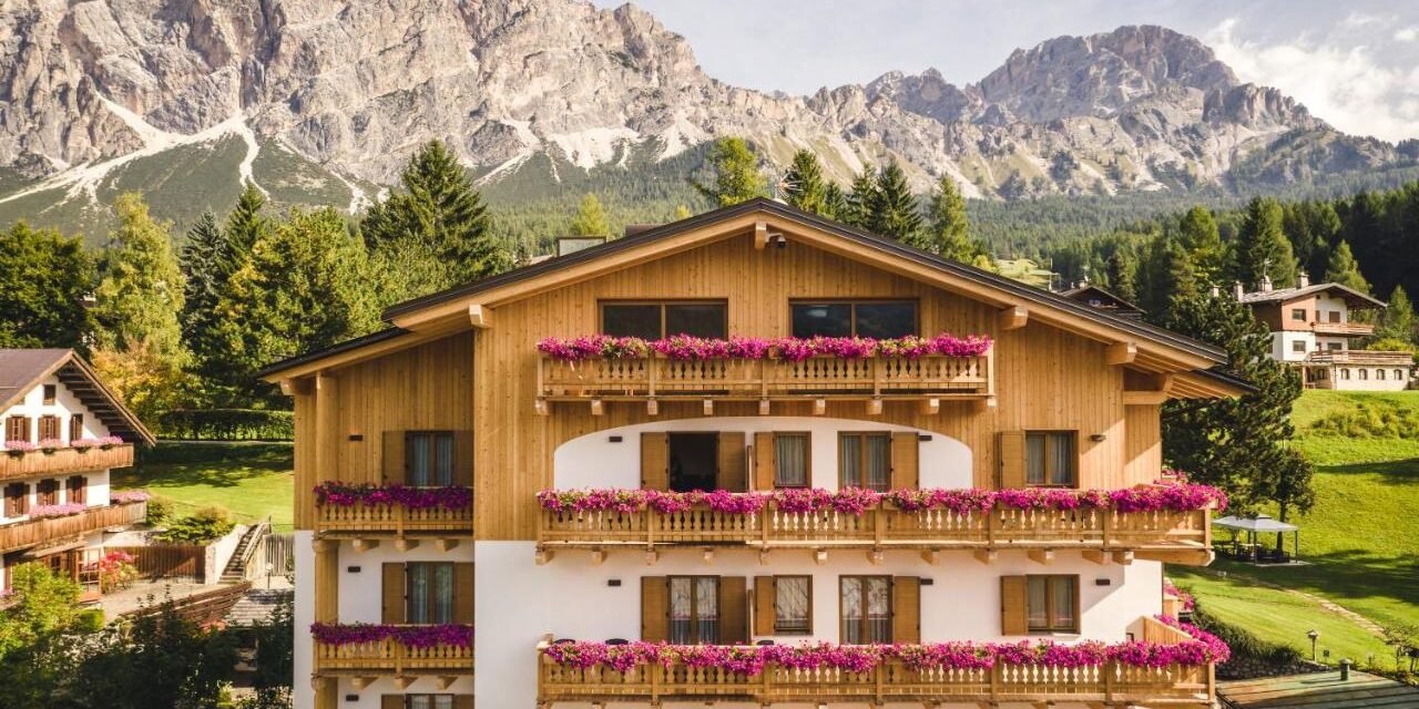 [2023 PICKS] The Best Boutique Hotels in Cortina D’Ampezzo, Italy