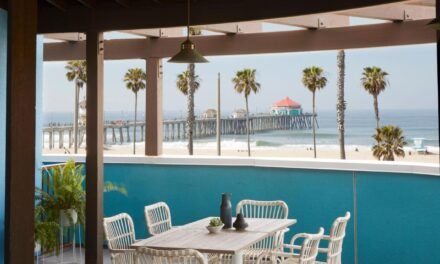 [2023 PICKS] The Best Boutique Hotels in Huntington Beach, California