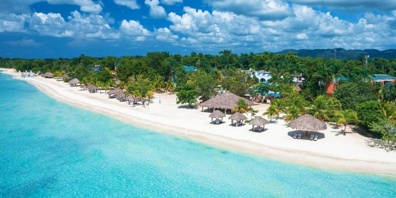 [2023 PICKS] The Best Boutique Hotels in Negril, Jamaica