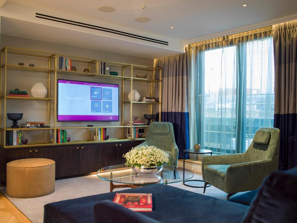 Gallery image of this property