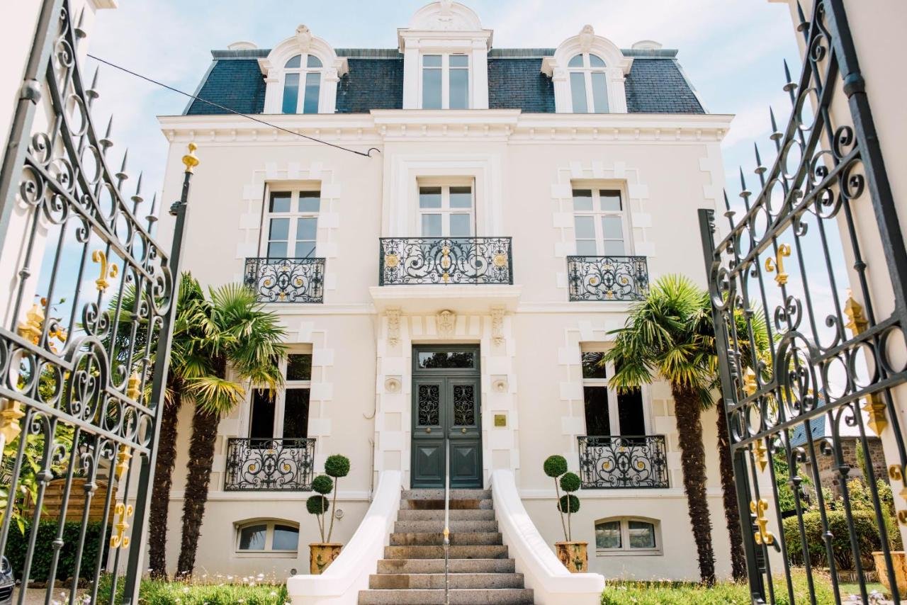 Gallery image of this property