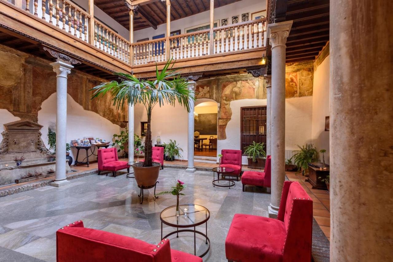 Gallery image of this property