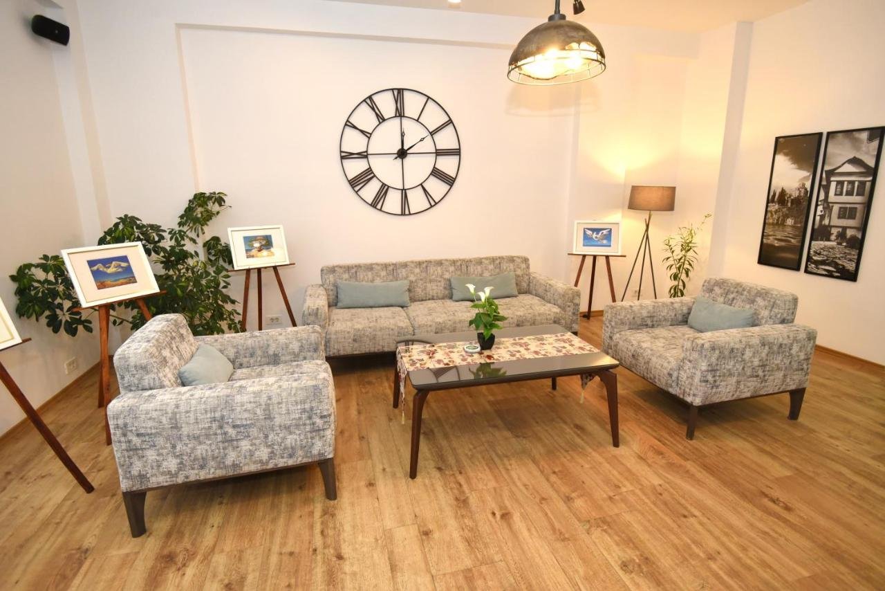 Gallery image of this property
