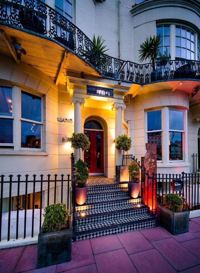 Gallery image of this property