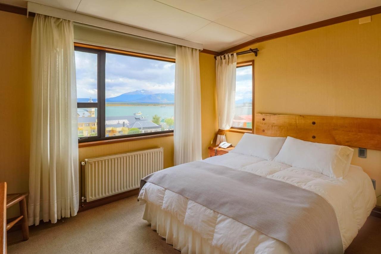 Gallery image of this property