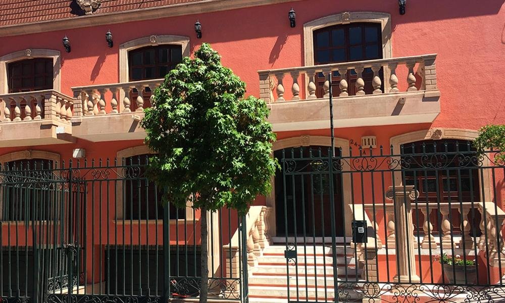 Gallery image of this property
