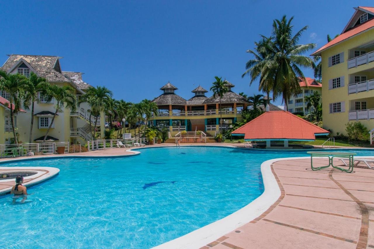 Gallery image of this property