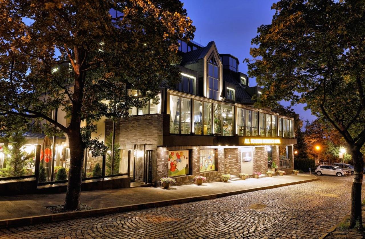 Gallery image of this property