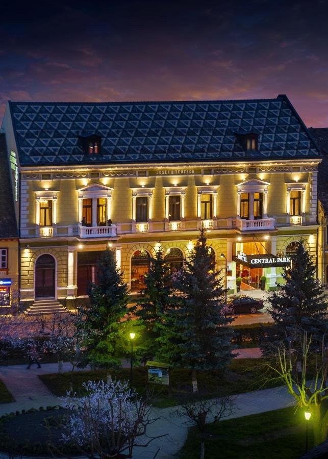 Gallery image of this property