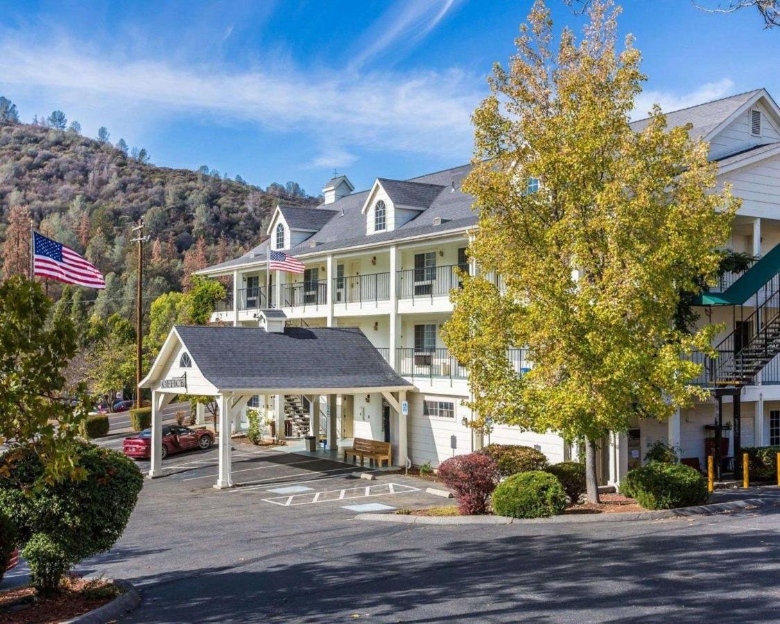 Gallery image of this property