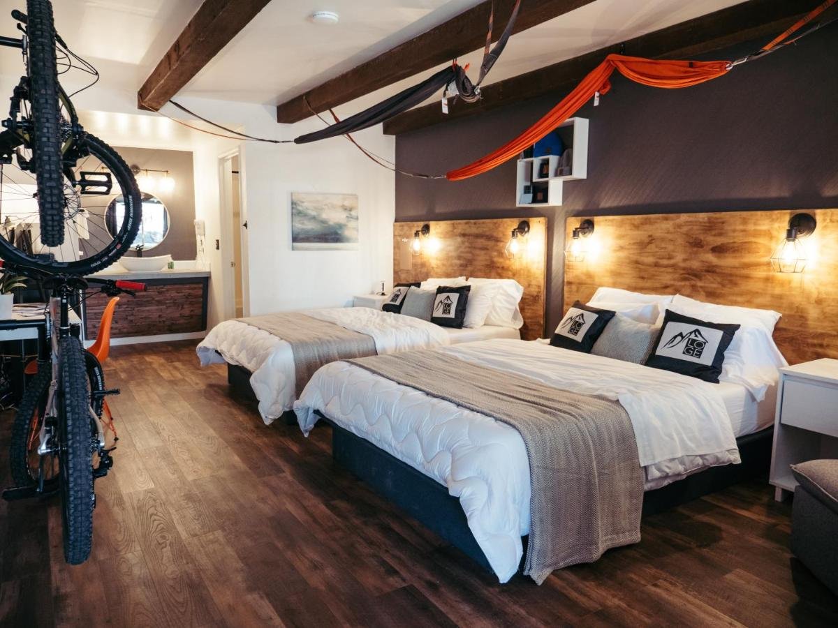 Gallery image of this property