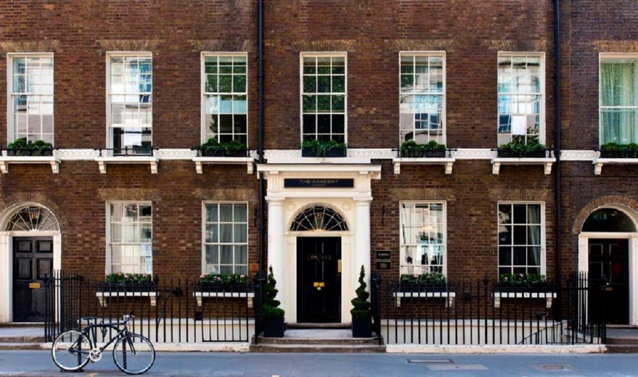 Gallery image of this property