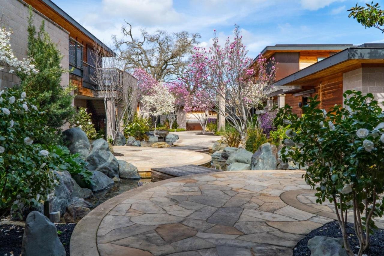 five star resorts yountville

