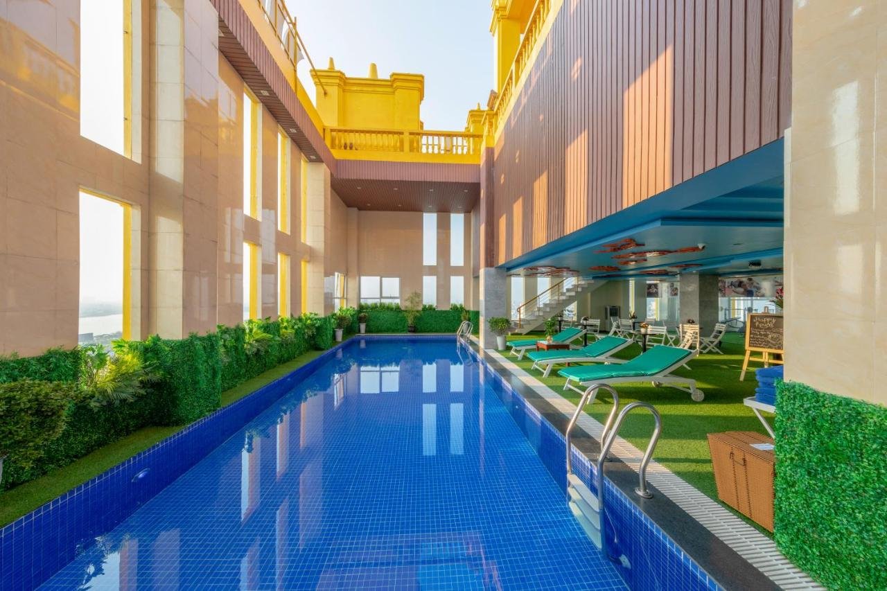 Gallery image of this property