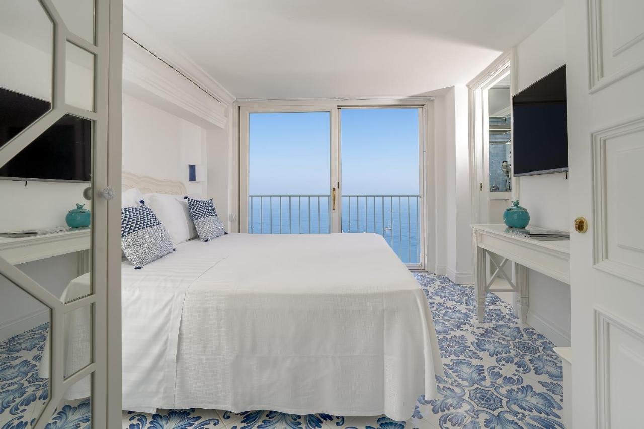Gallery image of this property