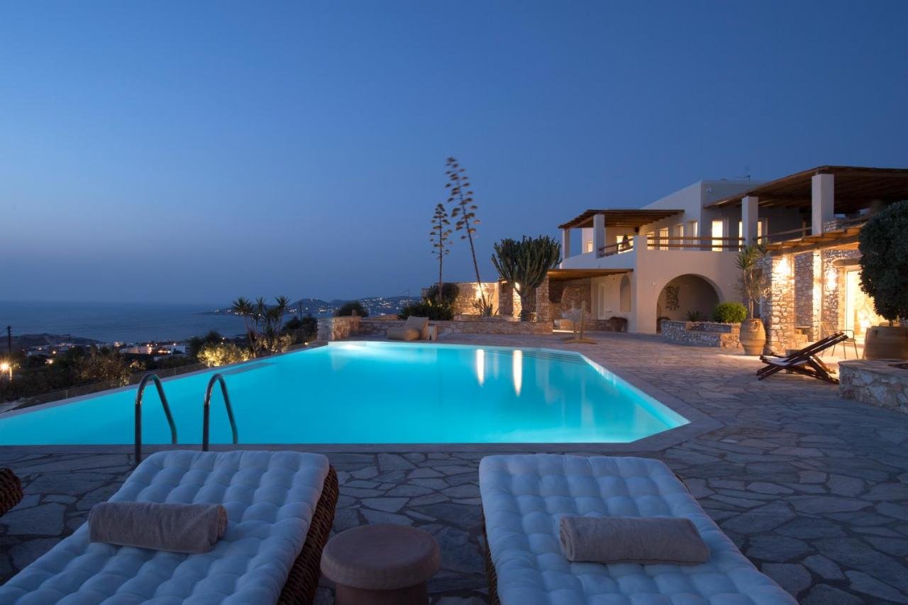 Gallery image of this property