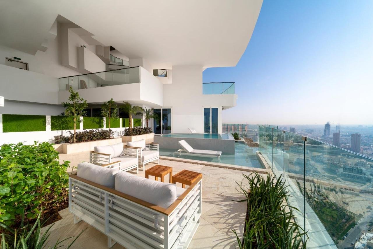 Gallery image of this property