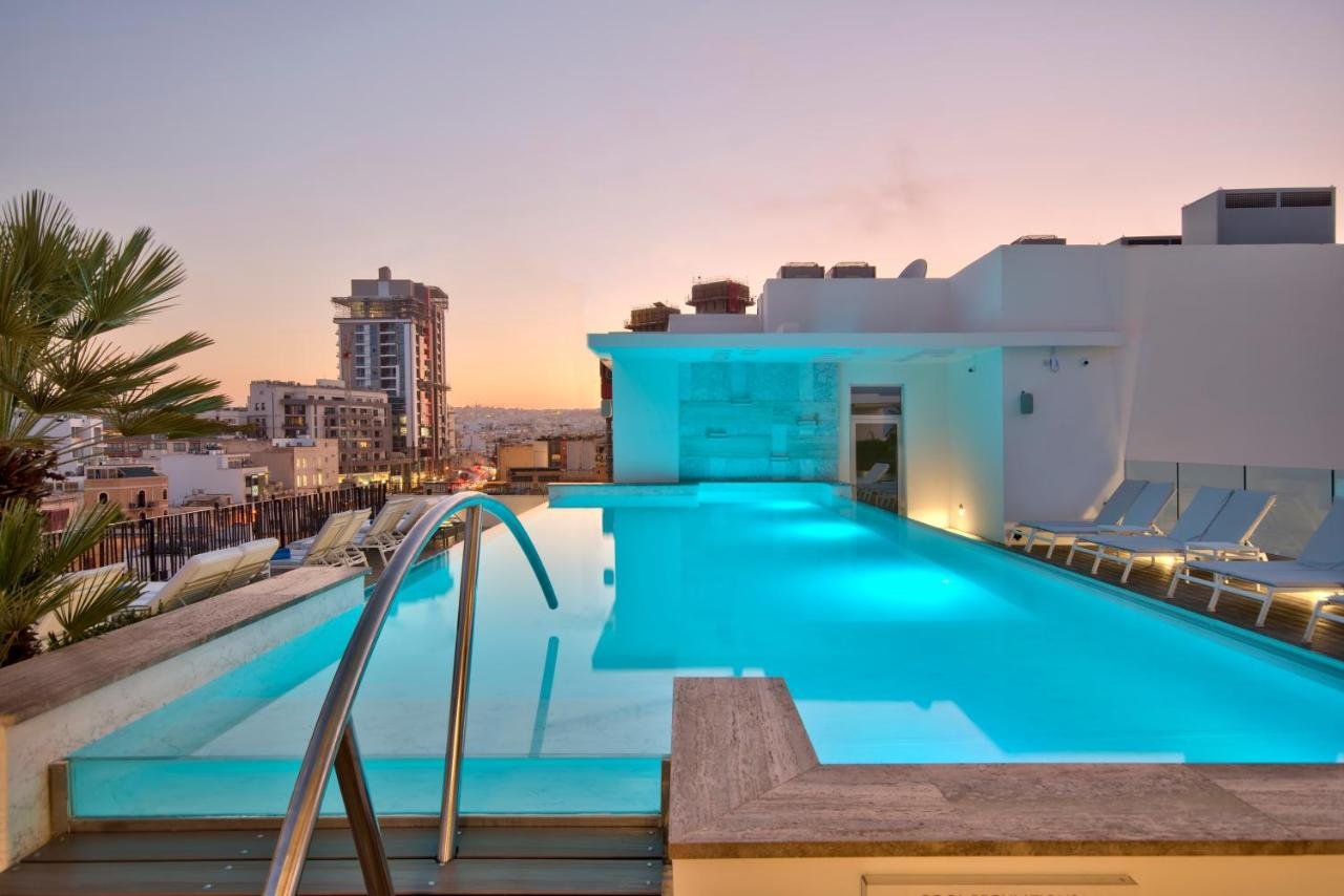 Gallery image of this property