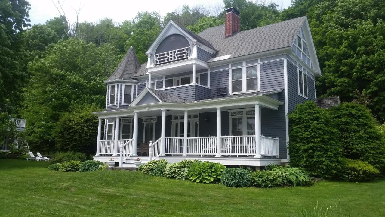 Gallery image of this property