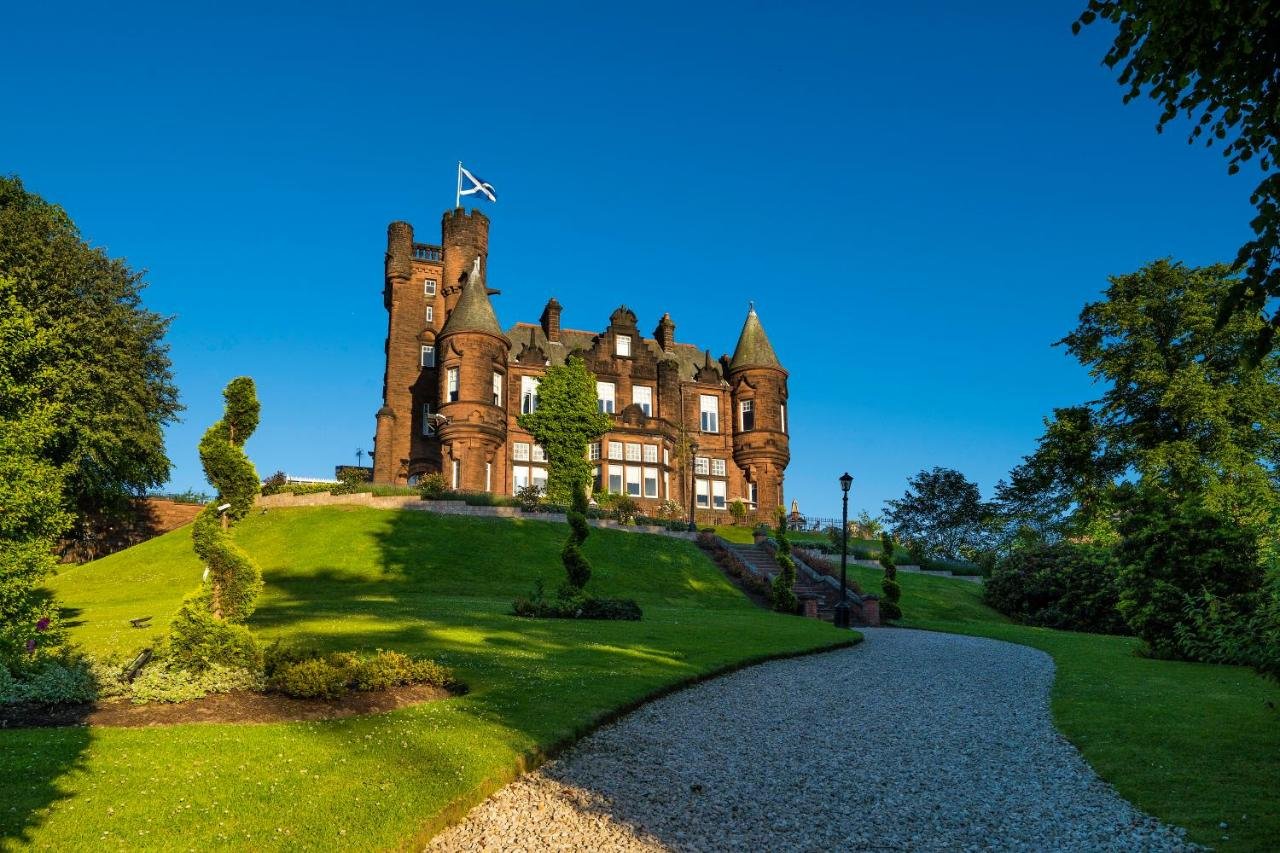 Gallery image of this property