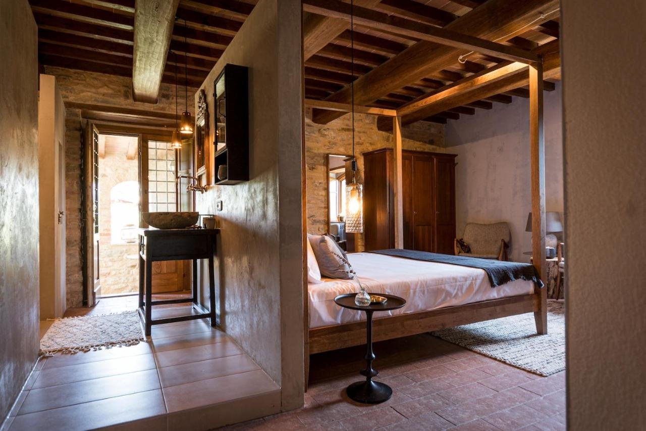 Gallery image of this property