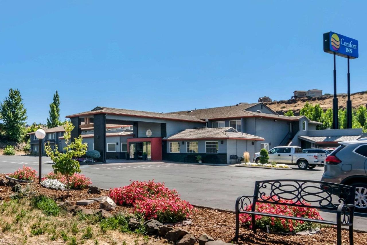 Gallery image of this property