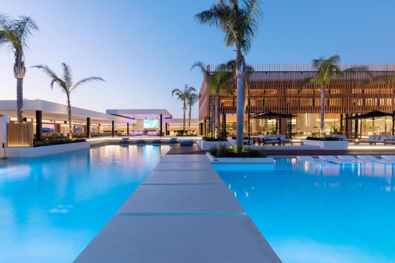 Gallery image of this property