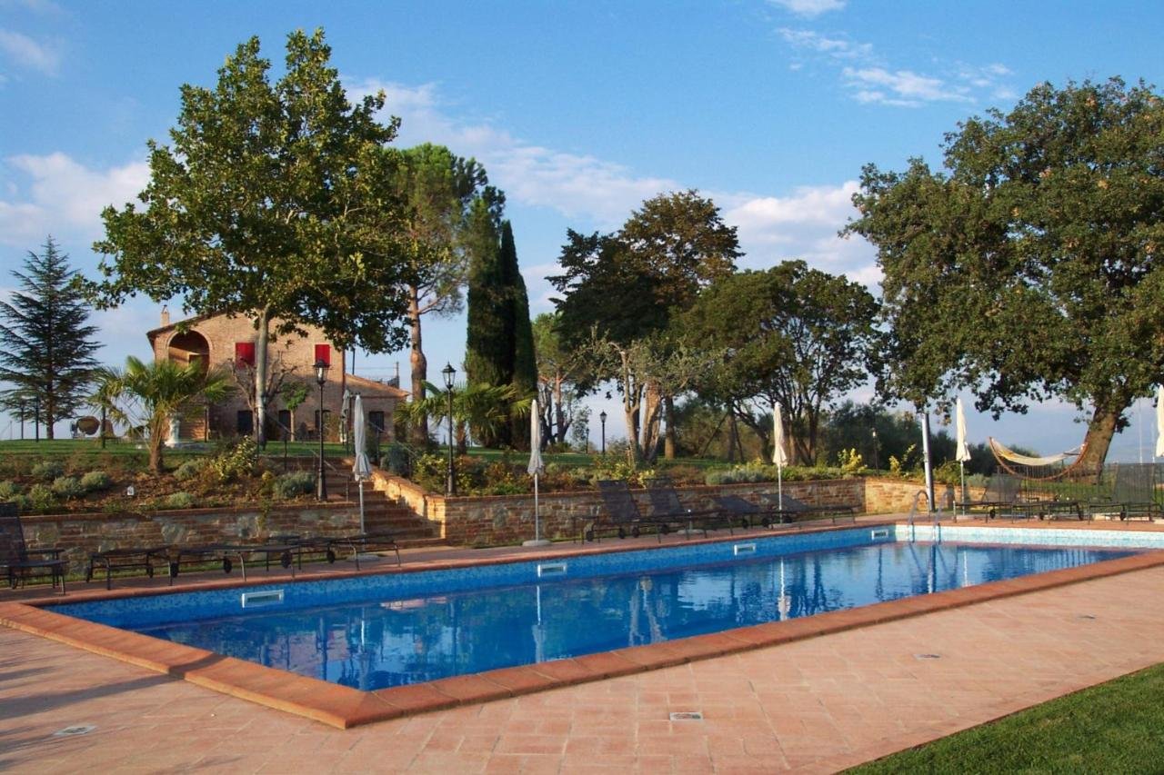 Gallery image of this property