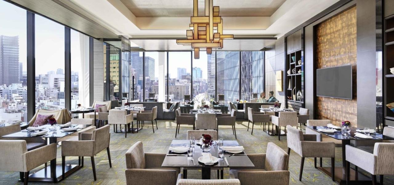 luxury hotel and tokyo accommodation 