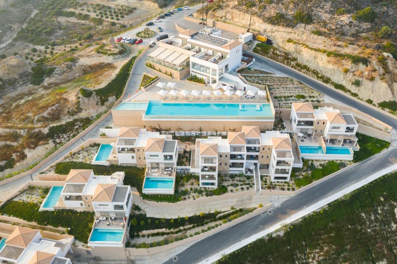 Gallery image of this property