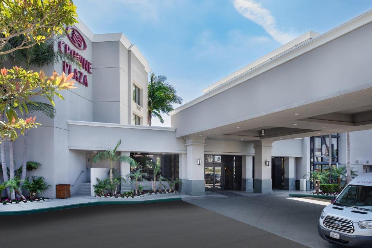 boutique hotels in newport beach ca