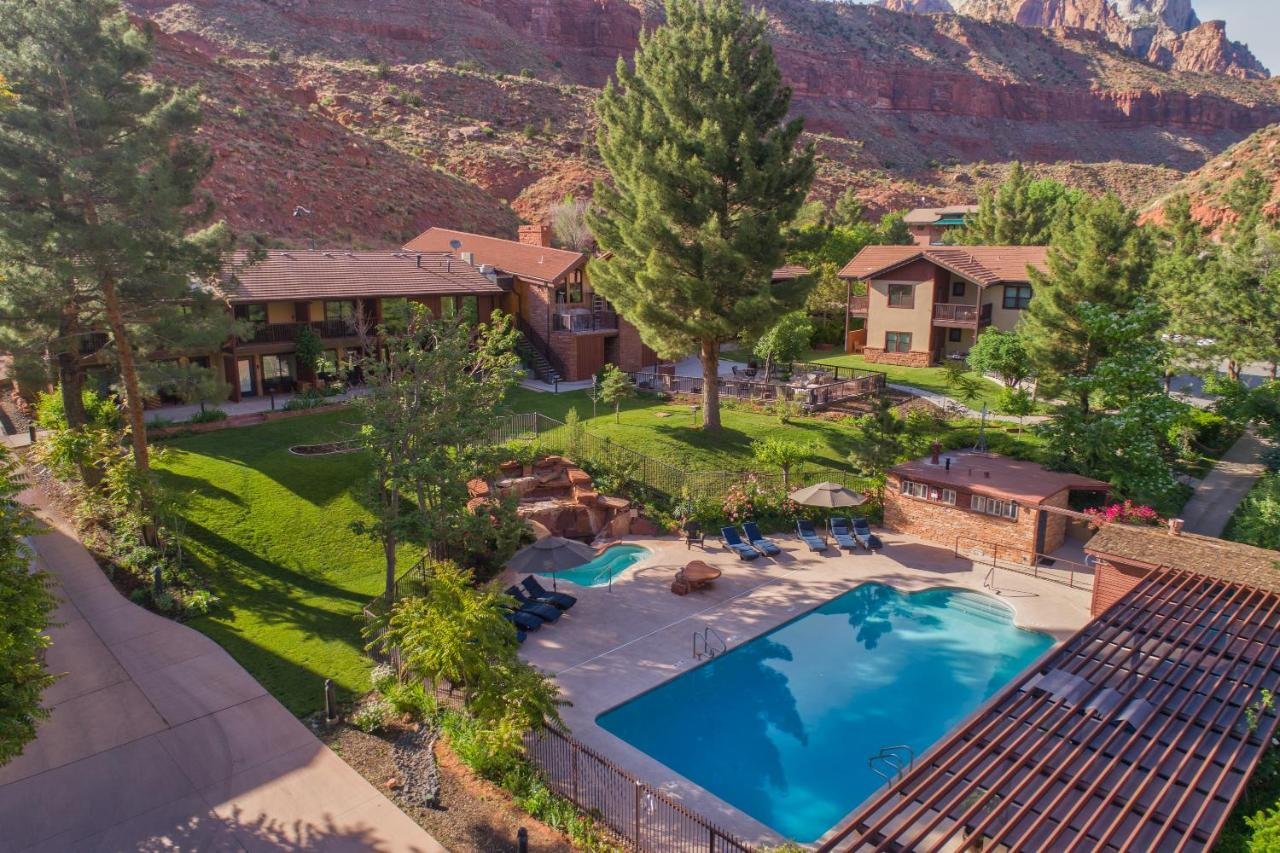 Gallery image of this property