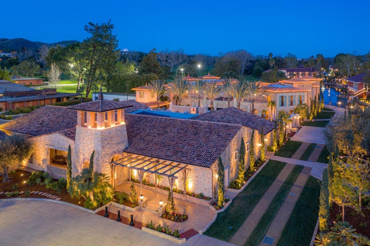 Gallery image of this property