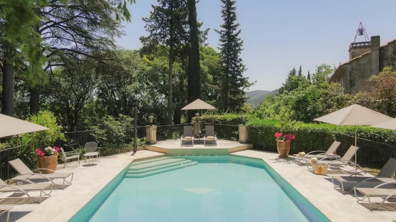 Gallery image of this property
