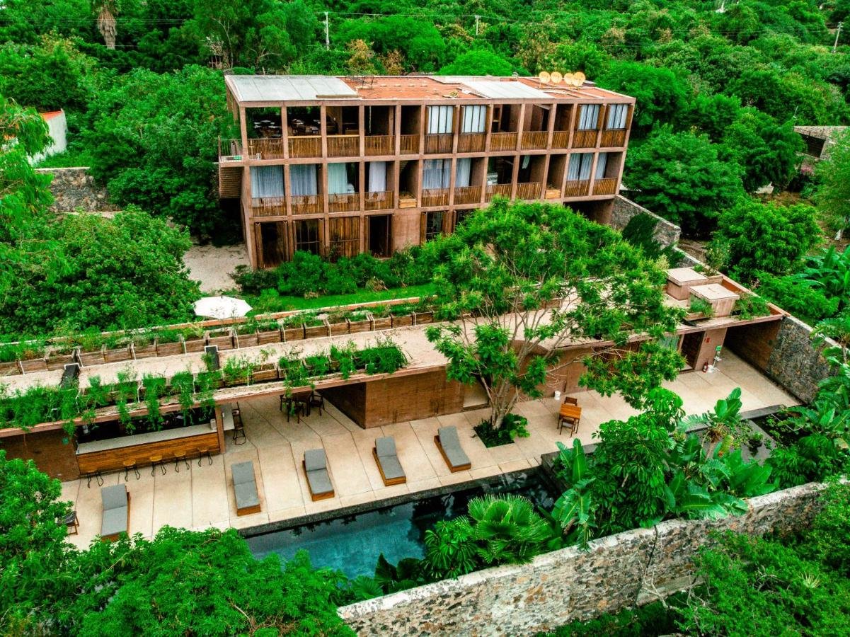 Gallery image of this property