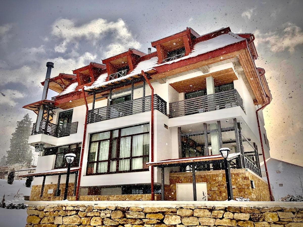 Gallery image of this property