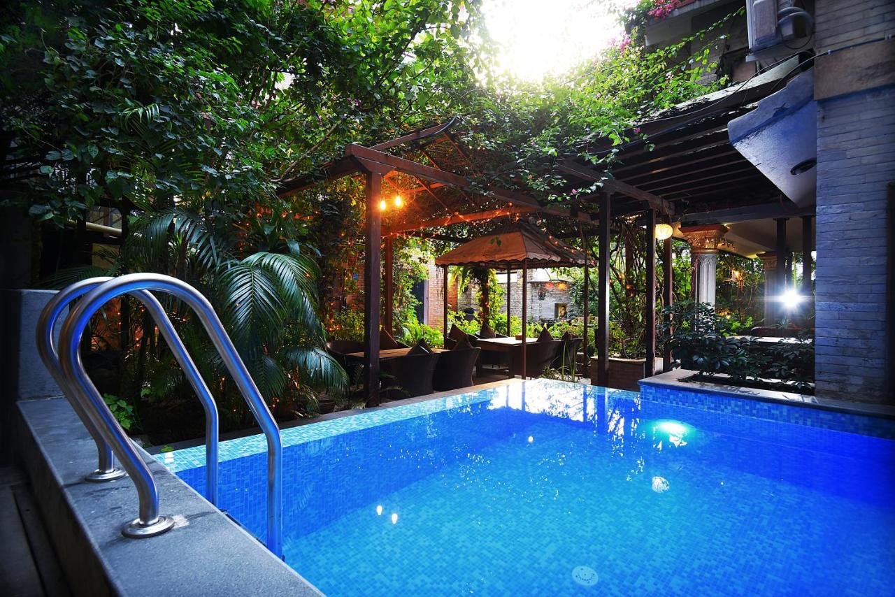 Gallery image of this property