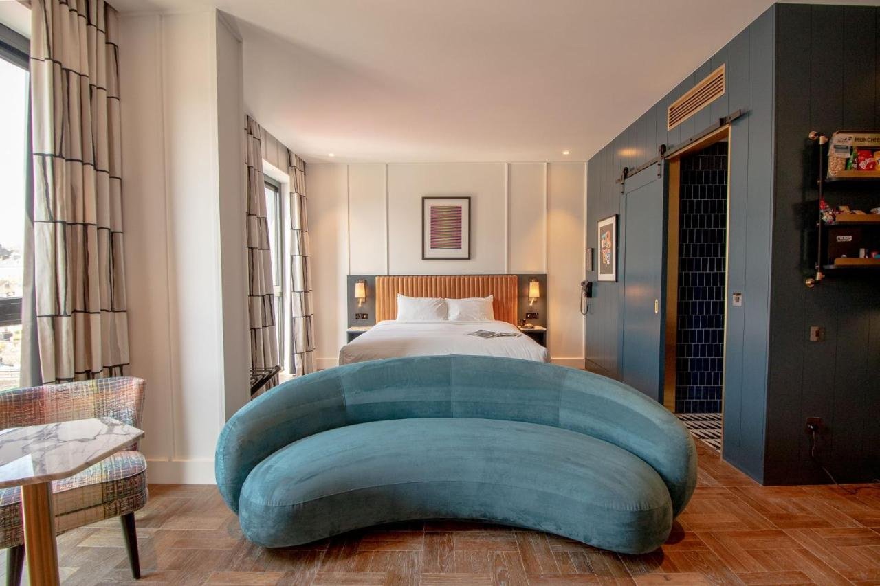 Gallery image of this property
