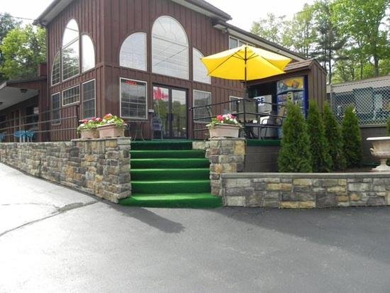 Gallery image of this property