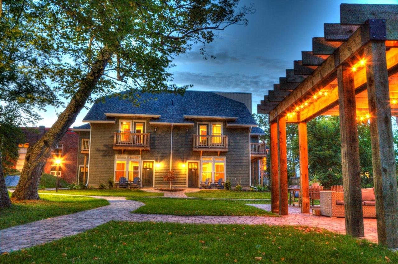 Gallery image of this property