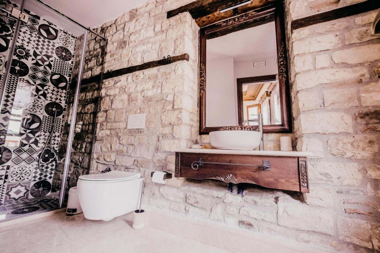 Gallery image of this property