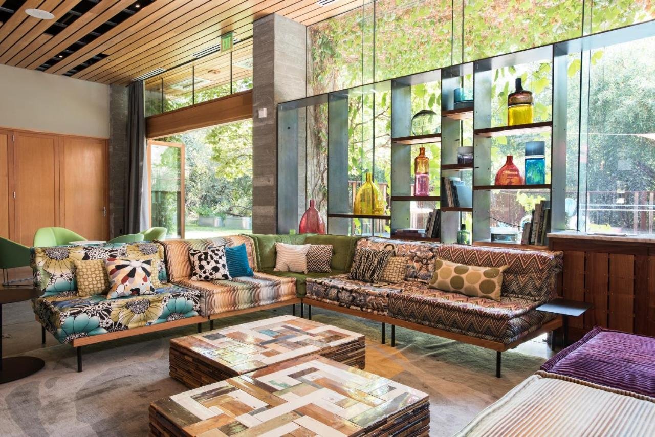 Gallery image of this property