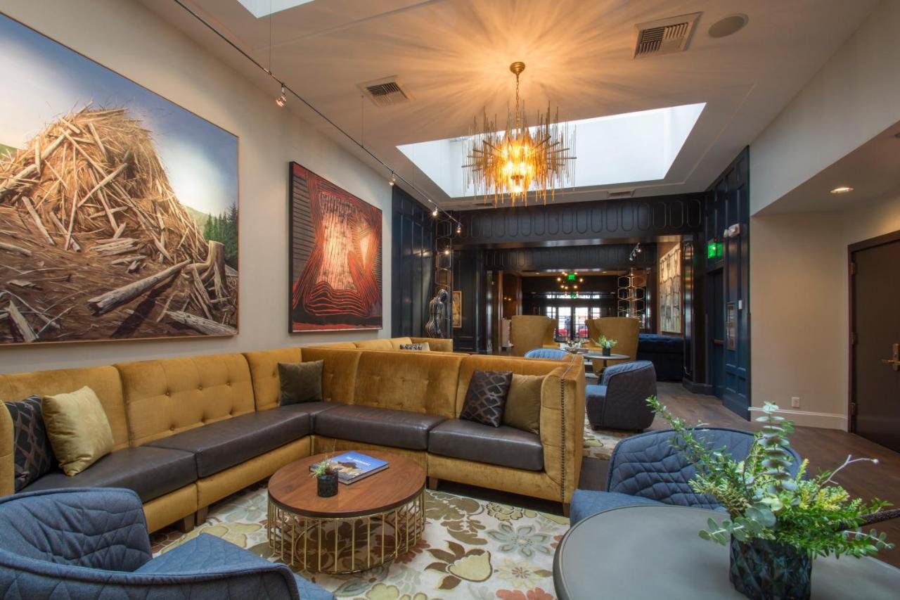 Gallery image of this property