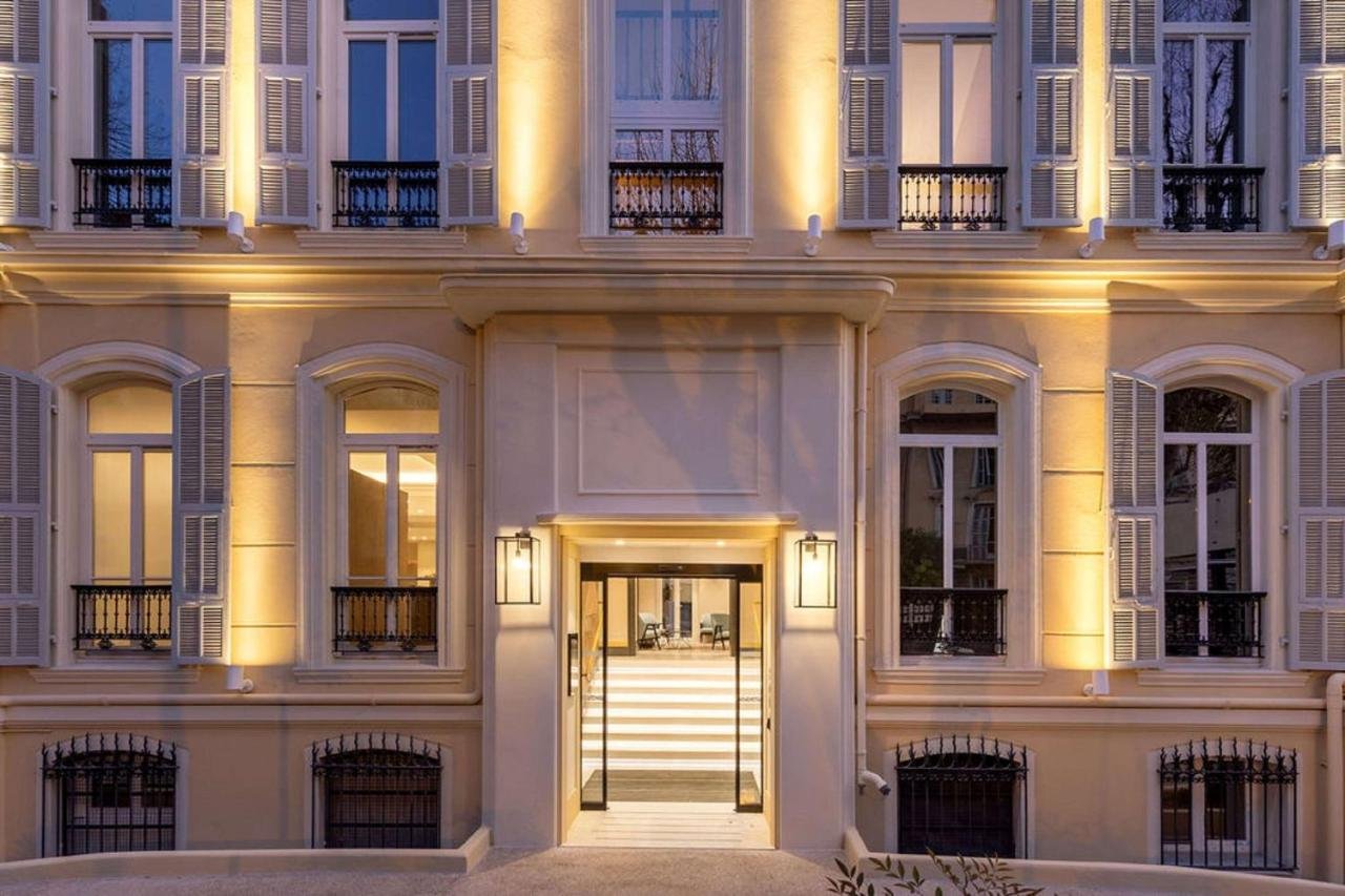 Gallery image of this property