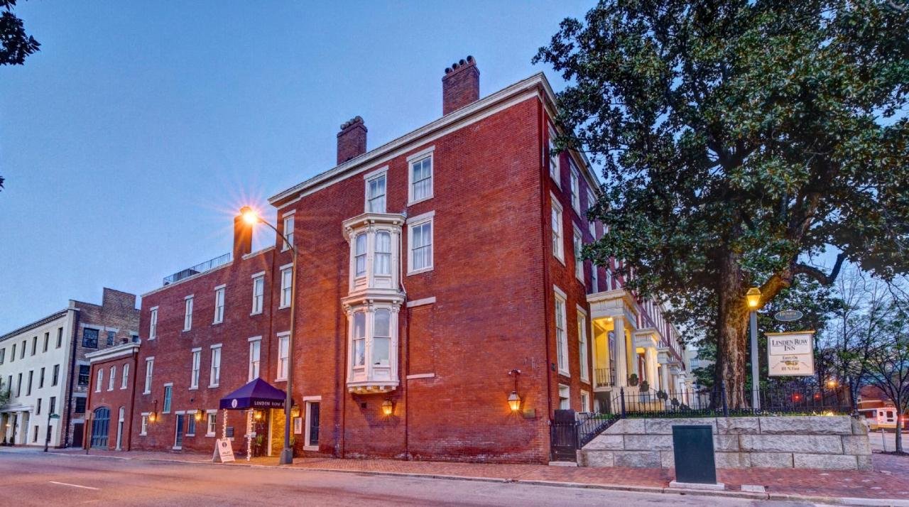 Gallery image of this property