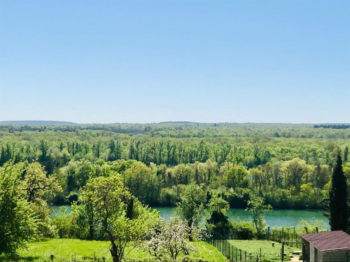 Gallery image of this property